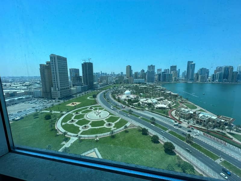 Offices for rent in Sharjah - Business Tower Different spaces and views Luxurious and beautiful offices and spacious spaces for rent