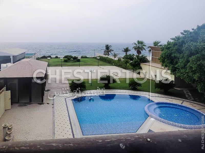 VIP Luxury Villa  Sea Front Big Rooms