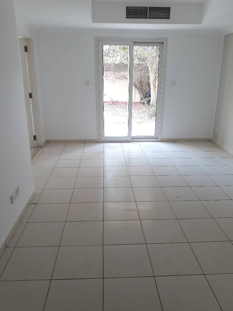FOR RENT 2 BED  VILLA  -TYPE   2M  AT SPRINGS