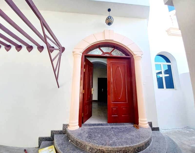 Luxury 5 bedroom Villa | Near to beach | Prime location Luxury 5 bedroom Villa | Near to beach | Prime location