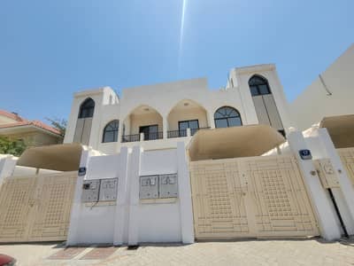 3 Bedroom Hall House in Al Jahili near ADCB/Specialized Hospital
