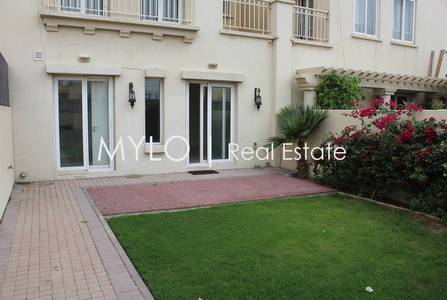 Beautiful Maintained 4M Unit in Springs! Beautiful Maintained 4M Unit in Springs!