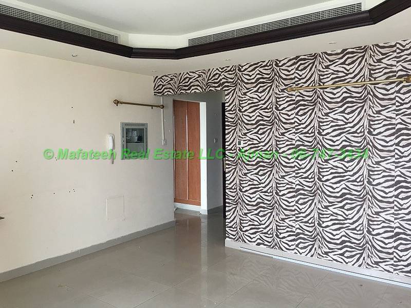 CORNICHE TOWER - One Bed Room Apartment for Rent - 35,000/=