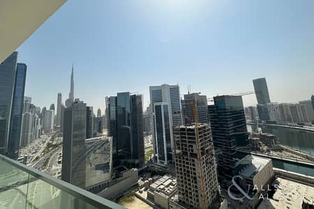 1 Bedroom Apartment for Sale in Business Bay, Dubai - High Floor | Burj Khalifa View | Vacant