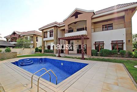 5 Bedroom Villa for Rent in Jumeirah Islands, Dubai - Mansion | Magnificent Lake Views| Vacant 5 Bedroom Villa for Rent in Jumeirah Islands, Dubai - Mansion | Magnificent Lake Views| Vacant