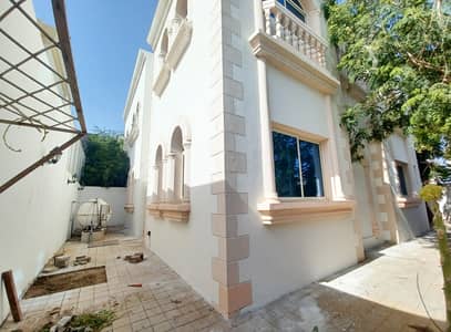 5 Bedroom Villa for Rent in Al Fisht, Sharjah - Ready to move | 5 bedroom Villa | Prime location