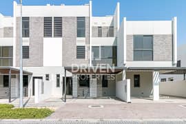 فیلا في فلل اوروم،(أكويا من داماك) داماك هيلز 2 5 غرف 150000 درهم - 7459195