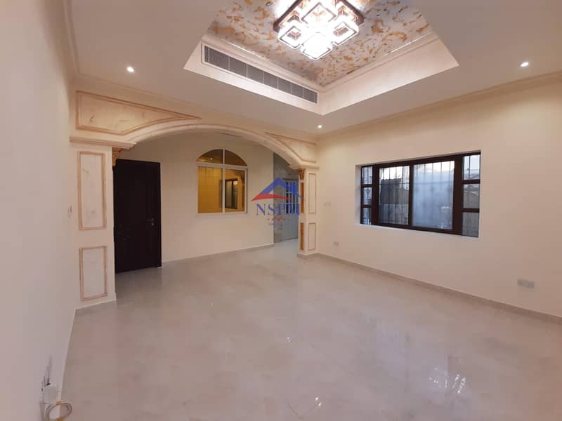 Квартира в Аль Мушриф, 3 cпальни, 89999 AED - 7295921