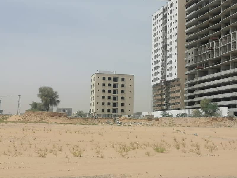 Land for sale in Amirah, Ajman, freehold, 6 floors