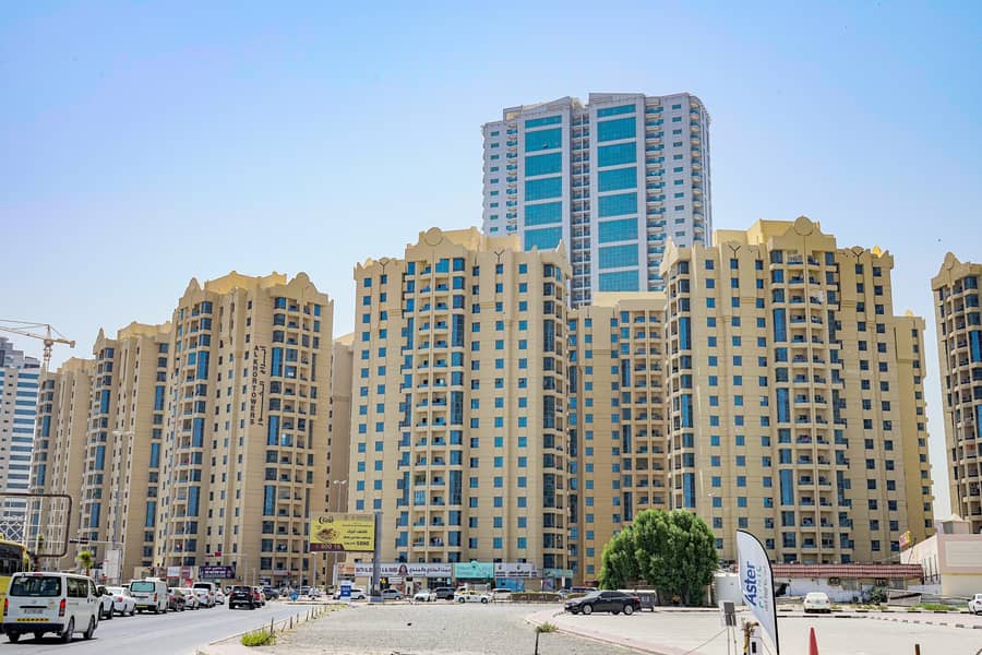 DELUXE 3BHK FLAT AVAILABLE FOR RENT IN AJMAN WITH SEA VIEW