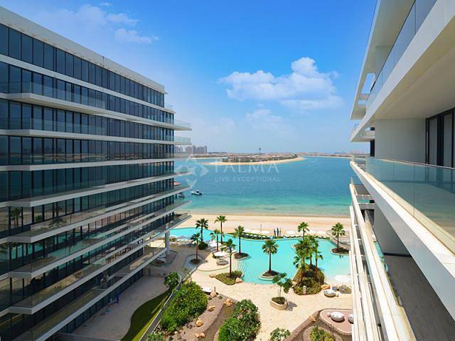 An exceptional 2 bedroom apartment with sea view