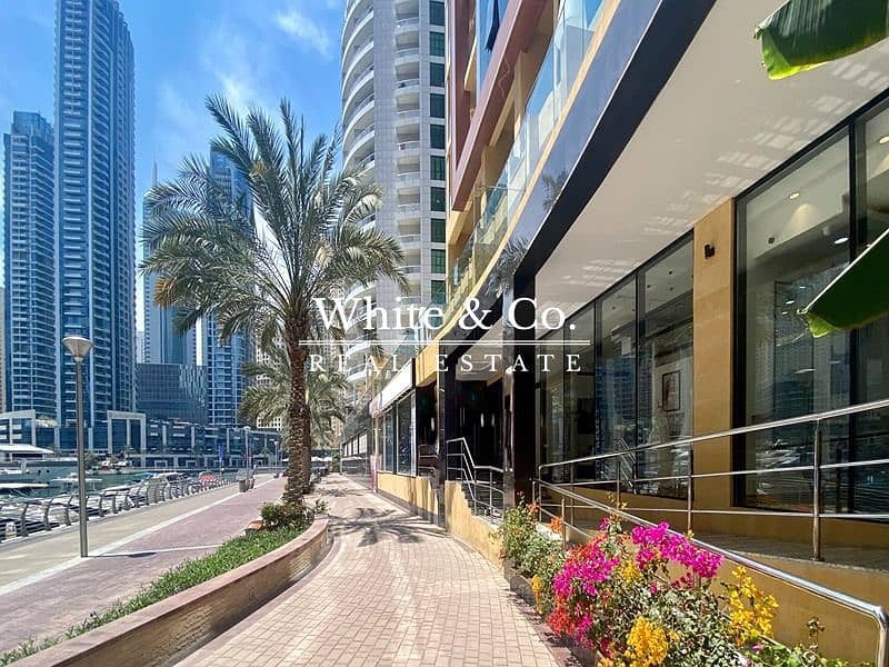 位于迪拜码头，迪拜滨海月亮塔 的商铺 593550 AED - 7395188
