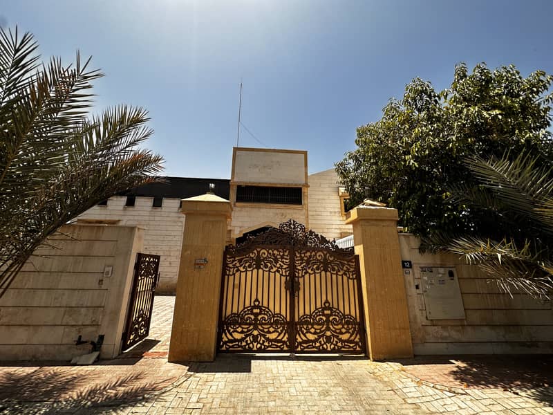 Commercial Villa For Rent . 22 Rooms Commercial Villa For Rent . 22 Rooms