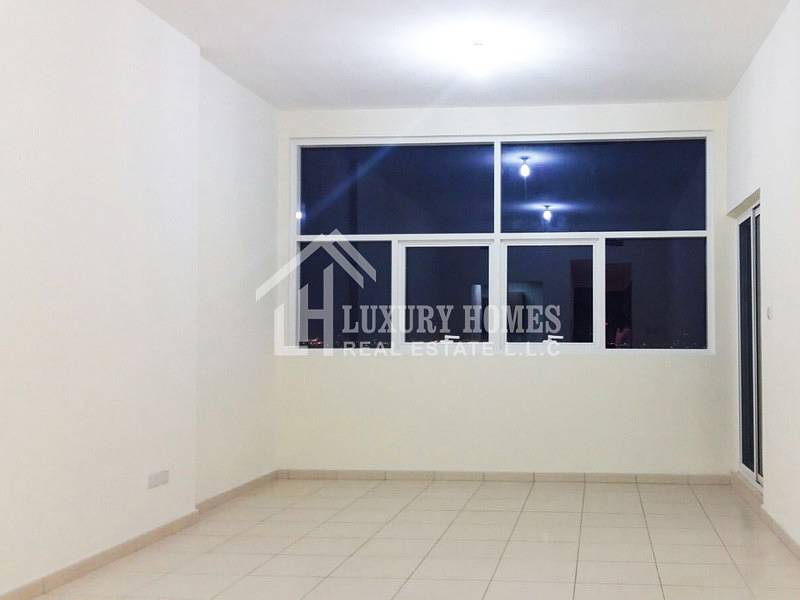 Spacious !! 1 BHK with Parking Flat for Rent in Ajman One Towers, Ajman
