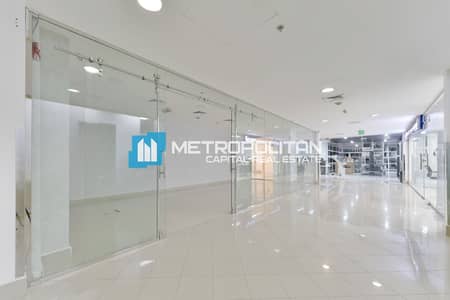 Office for Rent in Al Reem Island, Abu Dhabi - Office Neat and Clean | Ready to Move | W/Parking