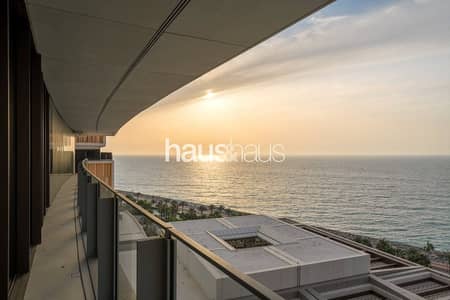 2 Bedroom Apartment for Rent in Palm Jumeirah, Dubai - Available now | Largest Layout | Private Pool