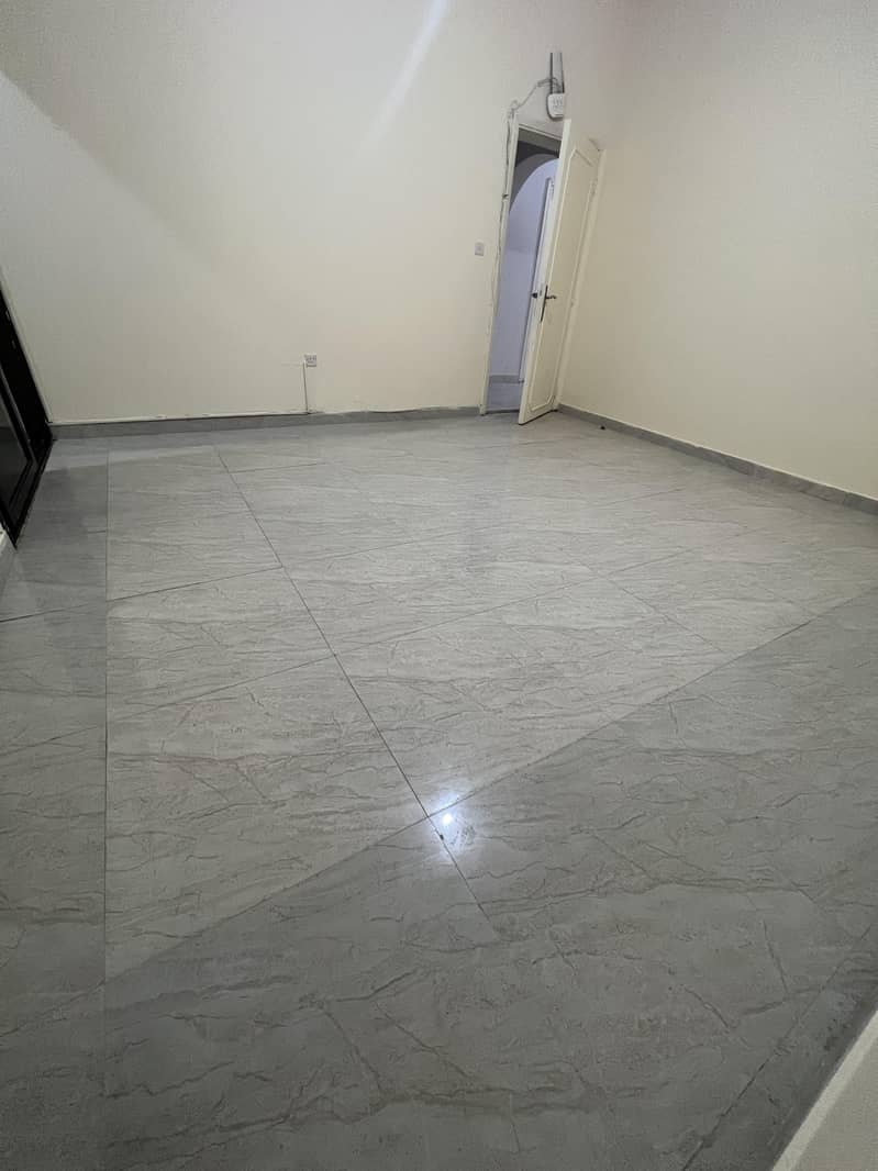 A wonderful, neat and clean studio back side Al Khalidiyah mall/ free water, electricity & maintenance , Yearly or Month