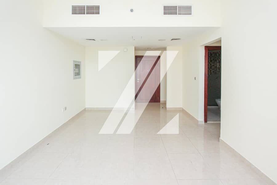 1BR | 2 Blaconies | Villa View | 6 Cheques