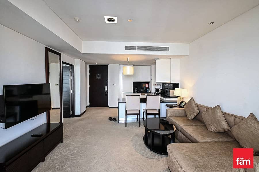 位于迪拜码头，迪拜谦恭海滨酒店（购物中心酒店） 1 卧室的公寓 2100000 AED - 7477512