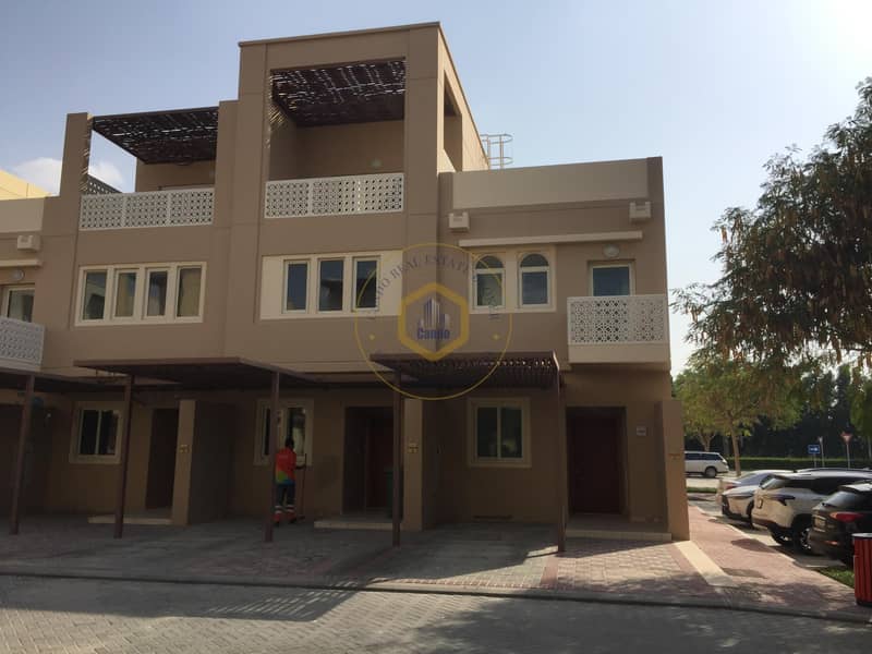 位于迪拜海滨区，巴德拉社区，马纳拉社区 2 卧室的联排别墅 64500 AED - 6826053
