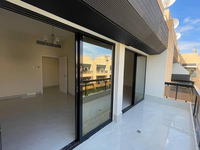 Spacious 2BHK with Closed Kitchen and Balconies