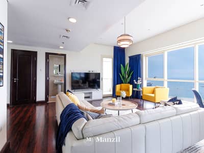 2 Bedroom Apartment for Rent in Dubai Marina, Dubai - Living Area