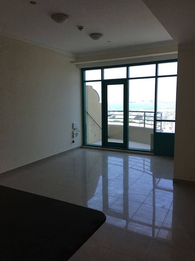 位于迪拜码头，滨海皇冠塔楼 1 卧室的公寓 65000 AED - 3140340