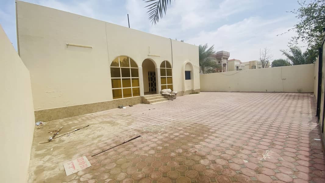 For rent villa, ground floor, electricity, citizen of Ajman, Al-Rawdah