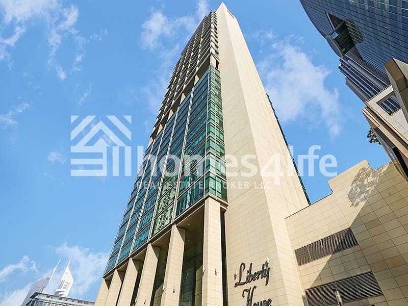Liberty House Duplex 1 BR with Sheikh Zayed Road view on high floor