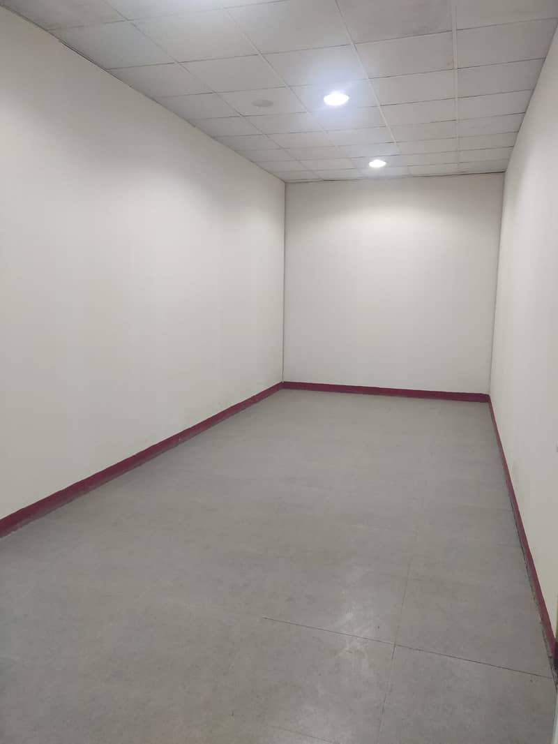 405 sqft  Storage Warehouse at the Best Price Available for Rent