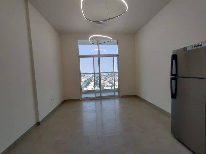 شقة في عزيزي بلازا،الفرجان 40000 درهم - 7497113