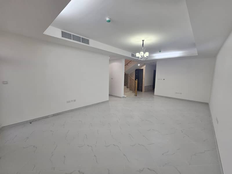 Вилла в Мирдиф，Мирдиф Хилс, 3 cпальни, 120000 AED - 7485248