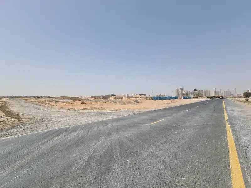 Commercial residential land for sale in Ajman, Al Jurf 3