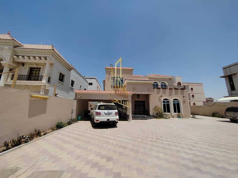 The most luxurious residential villas in Ajman, directly near the street, the finest residential sites, freehold for all nationalities. . . . . withou