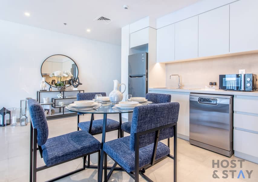 11 Dining area