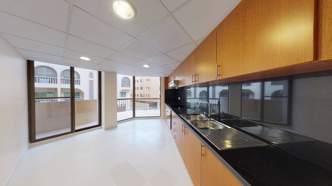 Bur Dubai，Al Mankhool，Golden Sands 1 3 卧室 114000 AED 7507996