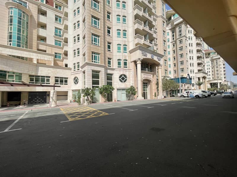 محل تجاري في فندق روضة المروج،مجمع المروج،مركز دبي المالي العالمي 422740 درهم - 5909216