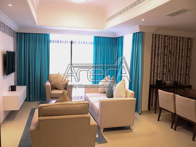 Divine Hotel Apt Near Khalifa Park! Full Facilities with 3 Bedrooms!