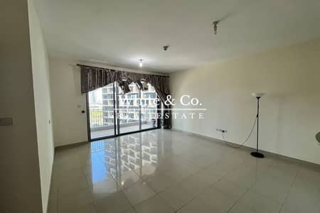 1 Bedroom Apartment for Sale in Downtown Dubai, Dubai - Vacant + Spacious | Bright | Mid Floor