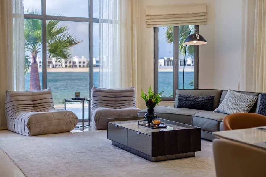 5 Living Area
