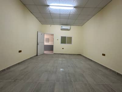 Labour Camp for Rent in Mussafah, Abu Dhabi - Great Offer | Negotiable Price | Labor camps.