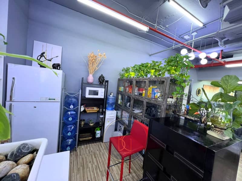 Furnished Office For Rent in Mazaya Business Avenue AA1 | Vacant Furnished Office For Rent in Mazaya Business Avenue AA1 | Vacant