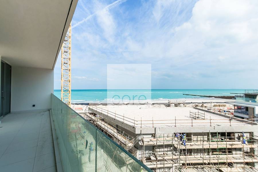 Bright Apartment with Breathtaking Views Bright Apartment with Breathtaking Views