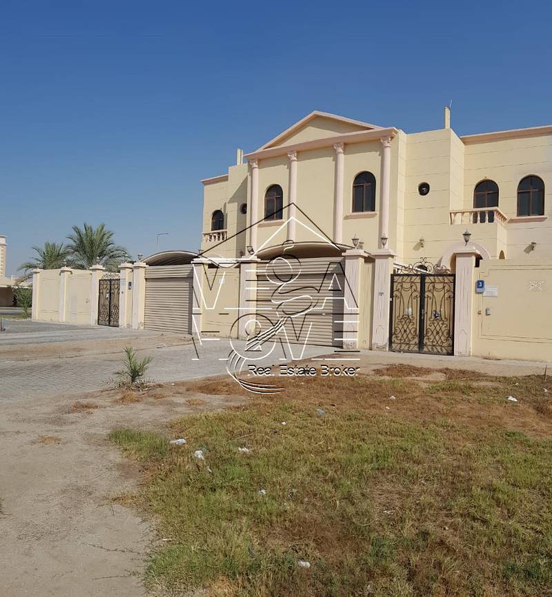 Вилла в Мохаммед Бин Зайед Сити, 5 спален, 125000 AED - 3667795