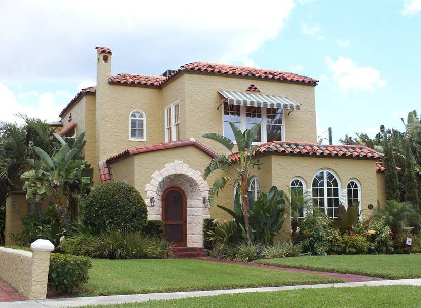 OWN villa and enjoy 4 years post hand over and 4 years free service charge and 4% DLD Waver OWN villa and enjoy 4 years post hand over and 4 years free service charge and 4% DLD Waver