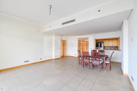 NEW in Market | 1 Bedroom with Park View NEW in Market | 1 Bedroom with Park View