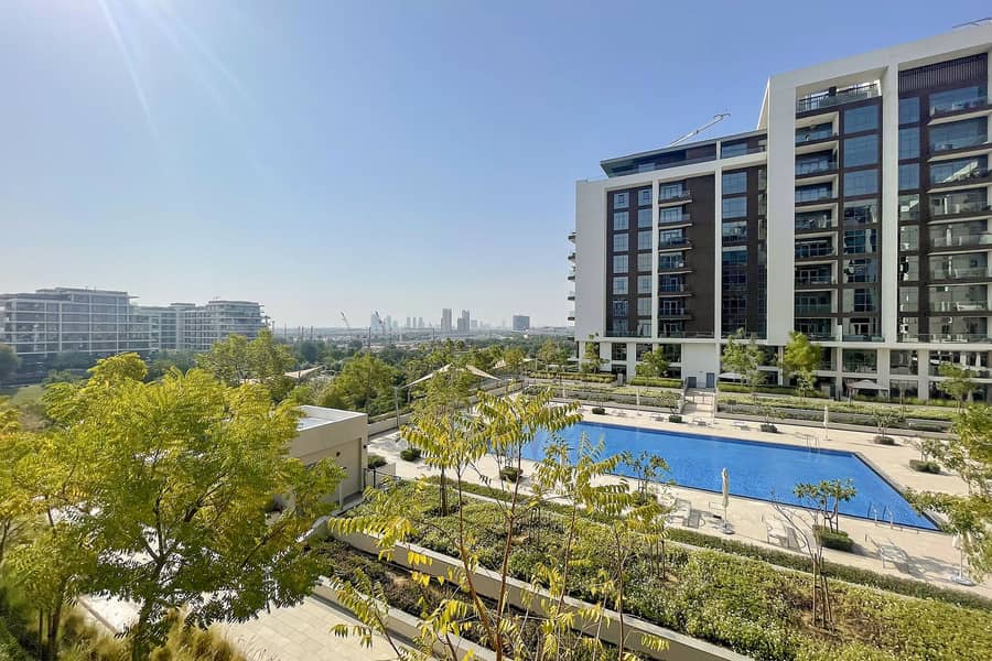 Exclusive | Large Layout | Best View Exclusive | Large Layout | Best View