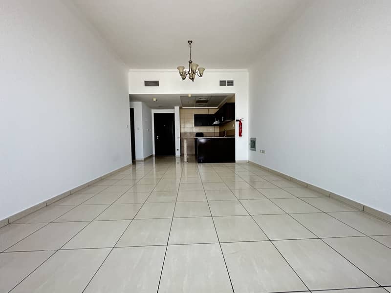 Chiller Free Huge 2bhk Apartment in 68k Chiller Free Huge 2bhk Apartment in 68k