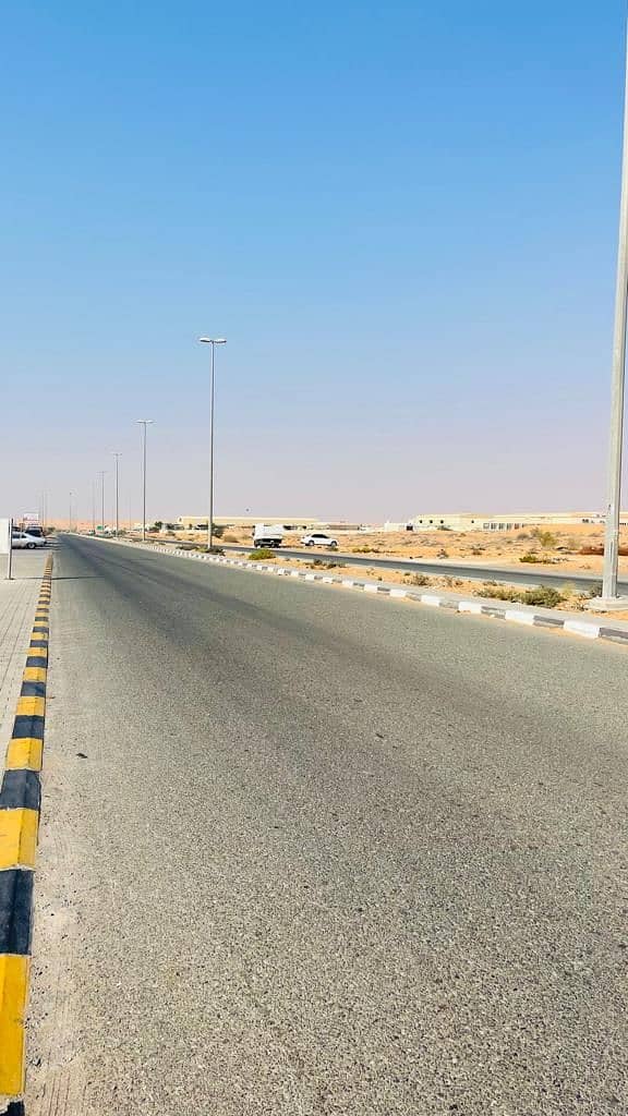 112980 INDUSTRIAL LAND FOR SALE IN EMIRATES MODERN INDUSTRIAL AREA UMM