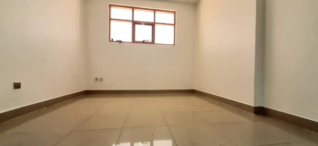 Excellent 3bhk apt 55k 4 payments central ac at near West zone Supermarket